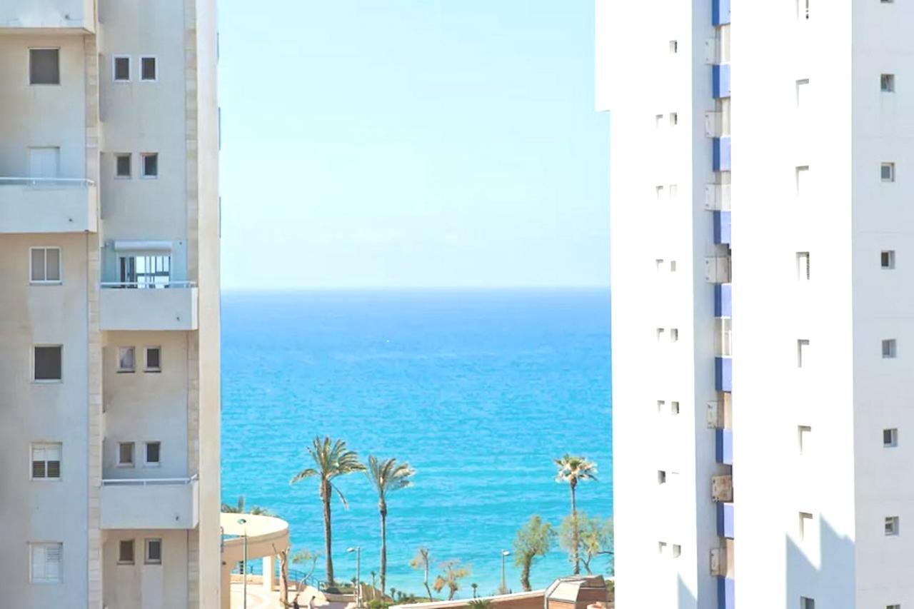 Royal Sea Studio Netanya Exterior photo